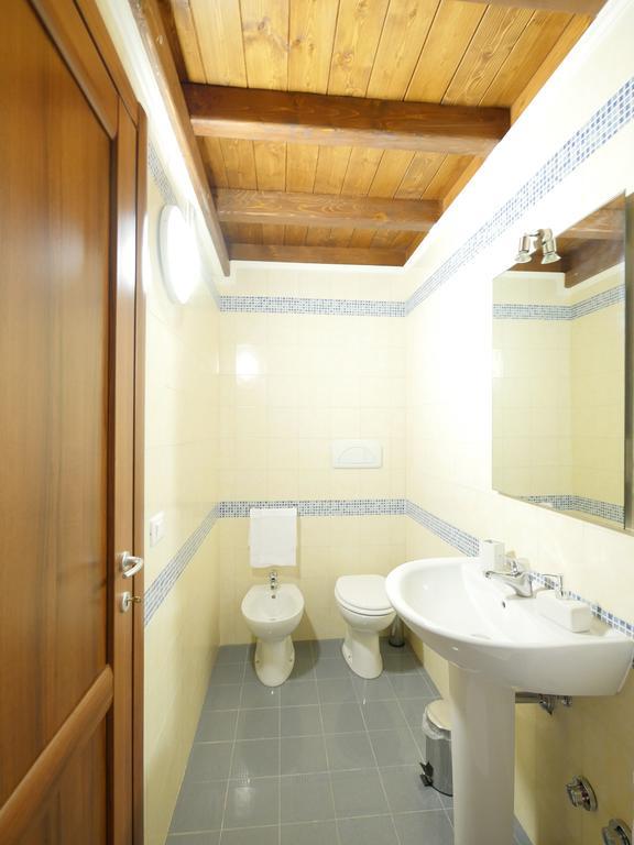 Tenuta Cavalieri Leverano Ruang foto